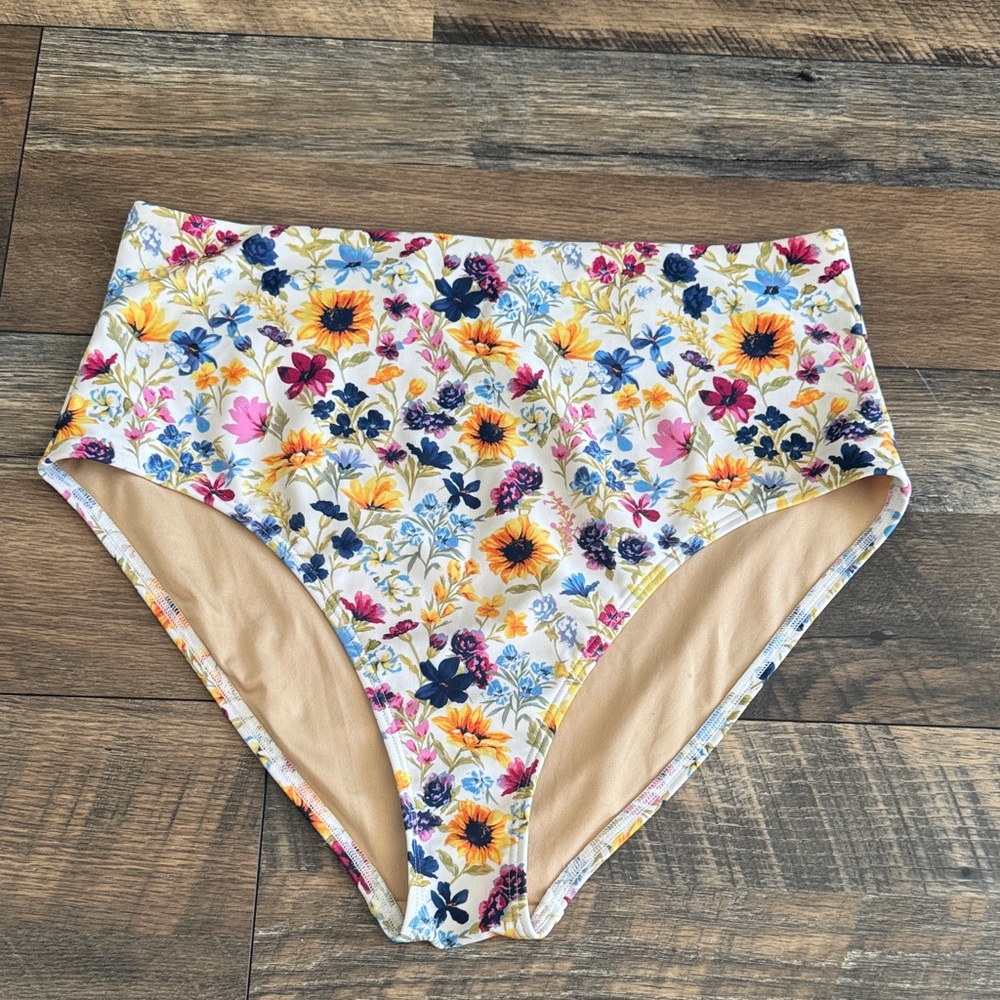 Old Navy | Womens Beige Floral High Rise Classic Bikini Bottoms Swimwear Plus XL